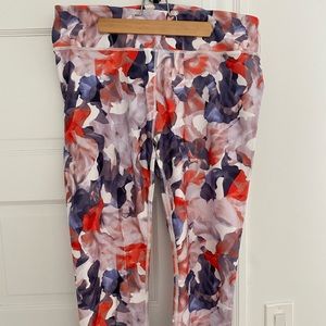 Fabletics Capri leggings